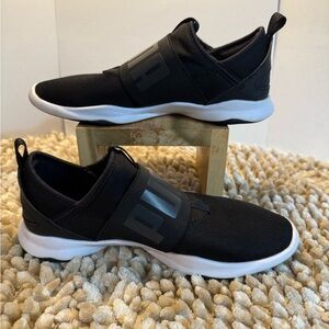 Puma Dare gym shoes